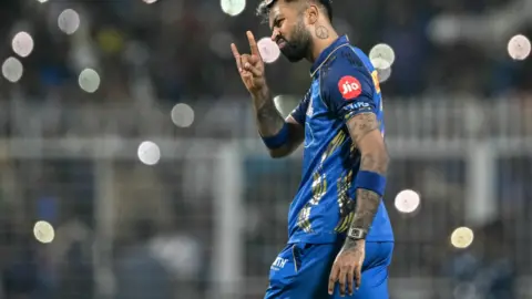 Hardik Pandya Mumbai Indians trade rumour