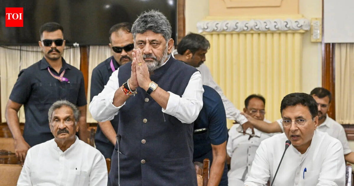 Karnataka Chief Minister addressing the Mekedatu dam dispute with Tamil Nadu during a press conference