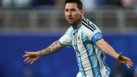 Jorge Messi, father of Lionel Messi, is recovering after being under medical supervision.