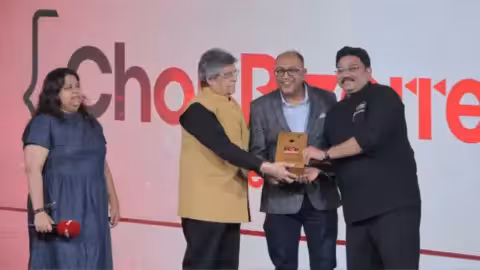 Rocky Mohan celebrating Chor Bizarre's win for Best North Indian Restaurant