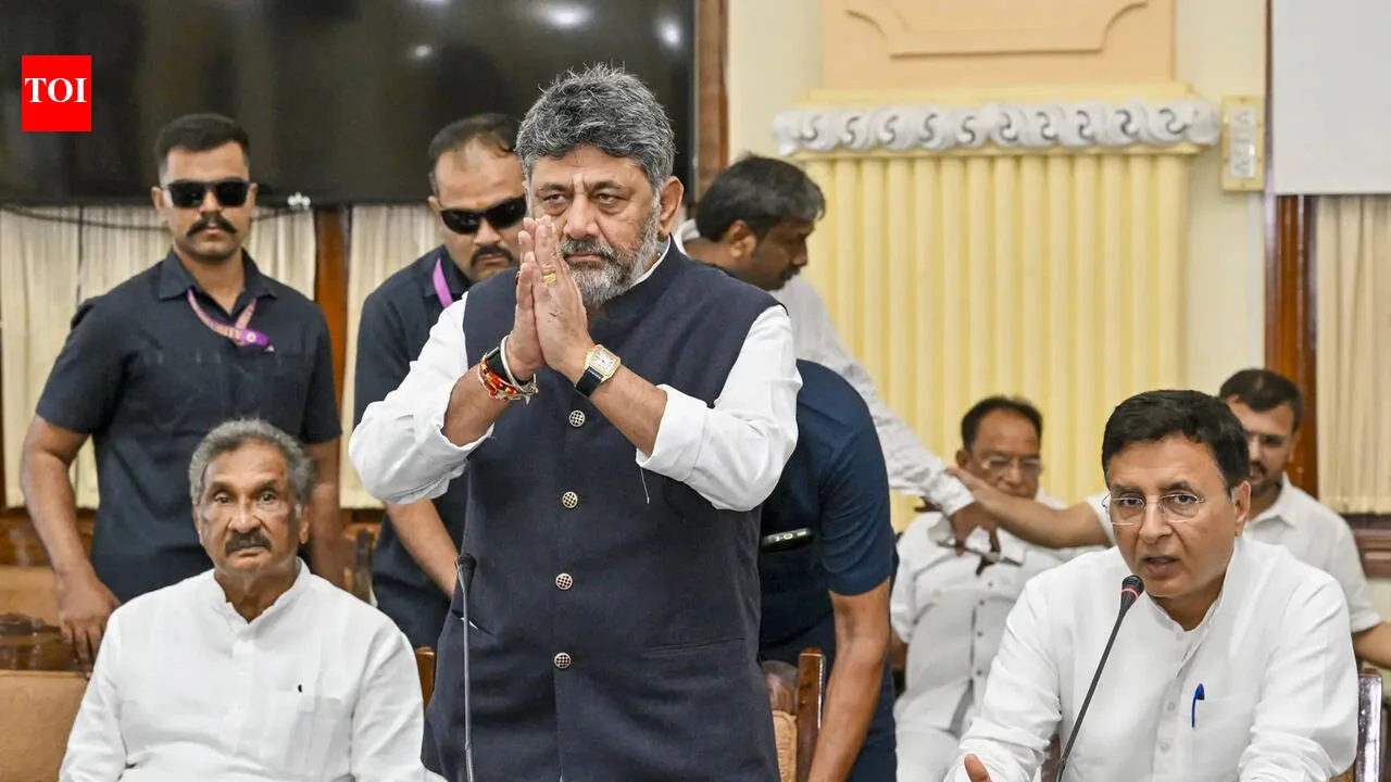 Karnataka Chief Minister addressing the Mekedatu dam dispute with Tamil Nadu during a press conference